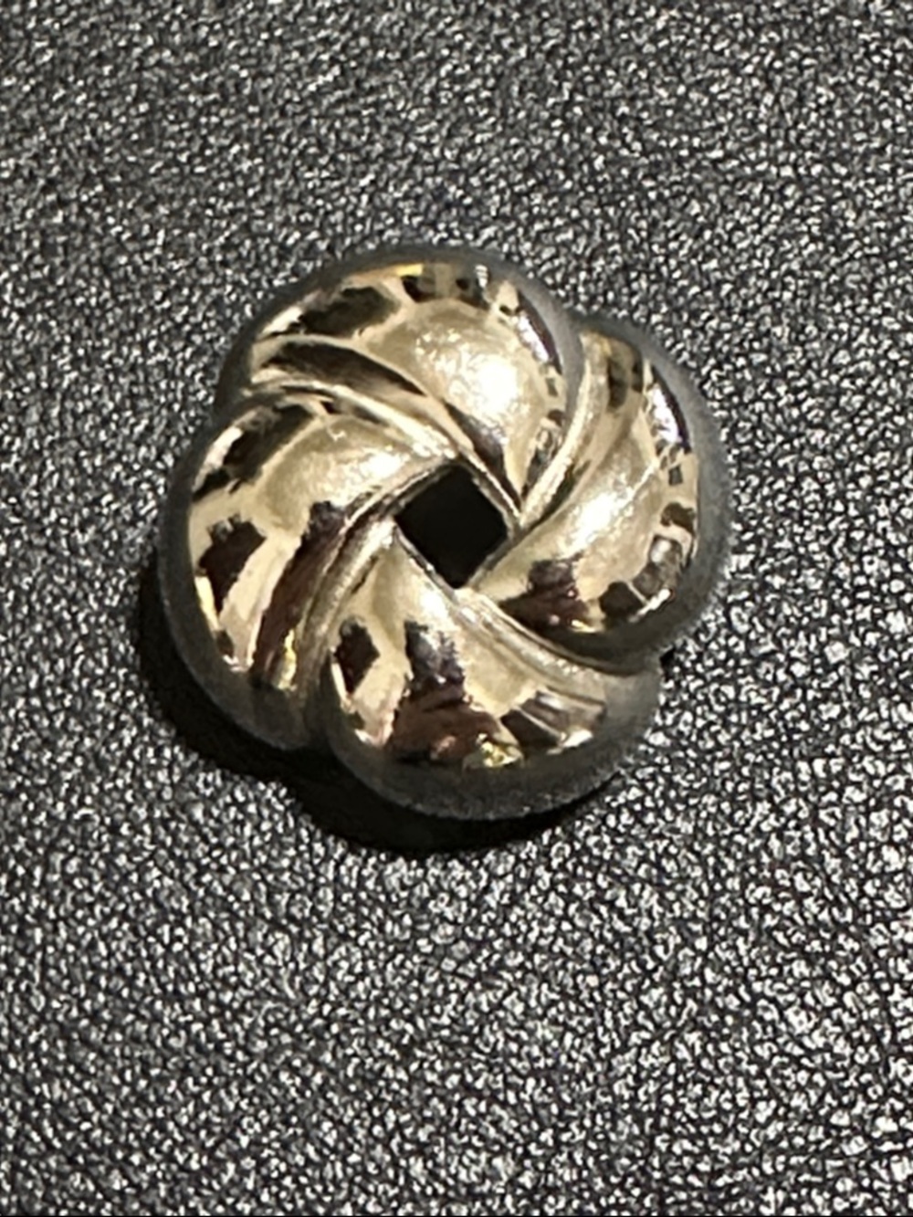 Crown Trifari Vintage Plume Knot Silver Tone Pin Brooch